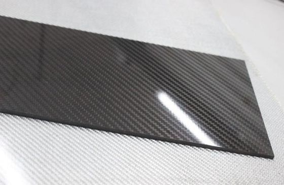 Sıcak Basın 1mm 1.5mm 2mm 3mm 4mm 3K Twill Parlak Karbon Elyaf Kartosu