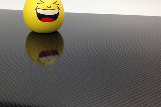 400 mm X 500 mm Büyük üretim 3K Plain Glossy Carbon Fiber Panel