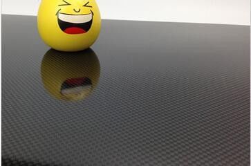 Hafif Ağırlık ve Yüksek Güç 600 * 600mm 3K Plain Matte Carbon Fiber Sheet