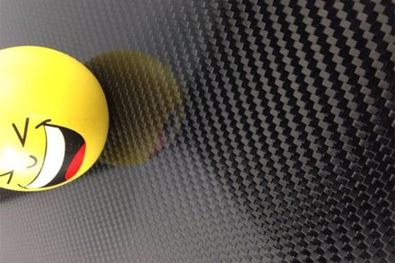 Su geçirmez ve uzun süreli 1000mm X 1000mm 3K Twill Mat Karbon Fiber Laminated Sheet stokta