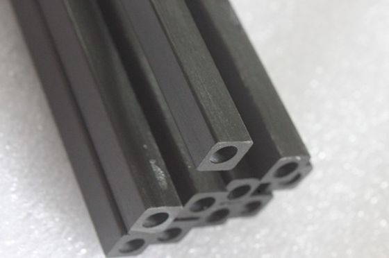 10mm 20mm Karbon Fiber Square Tube İçeride Yuvarlak Frt