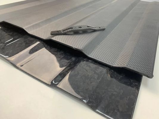 Balıkçılık Makinesine Düşük Profilli Karbon Lifi Tuzlu Su CNC İşleme Karbon Lifi Yaprak